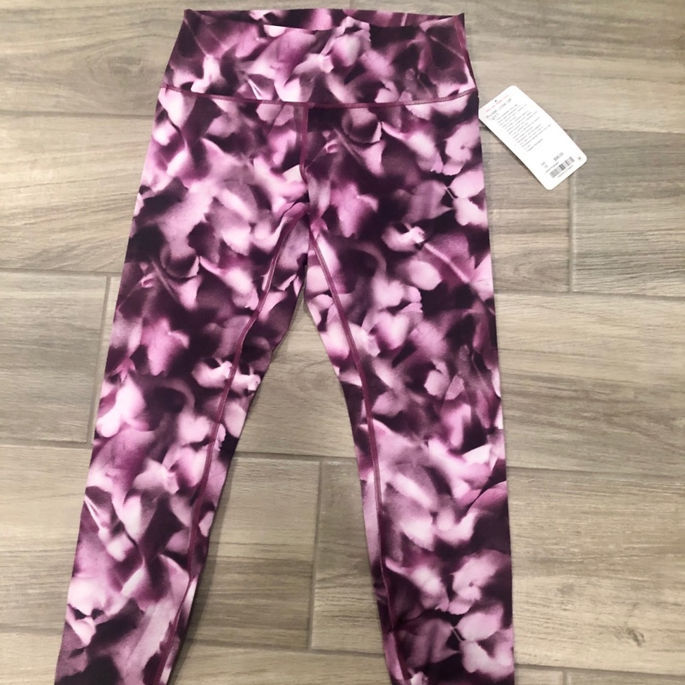 NWT Lululemon Wunder Under HR Tight F Blush